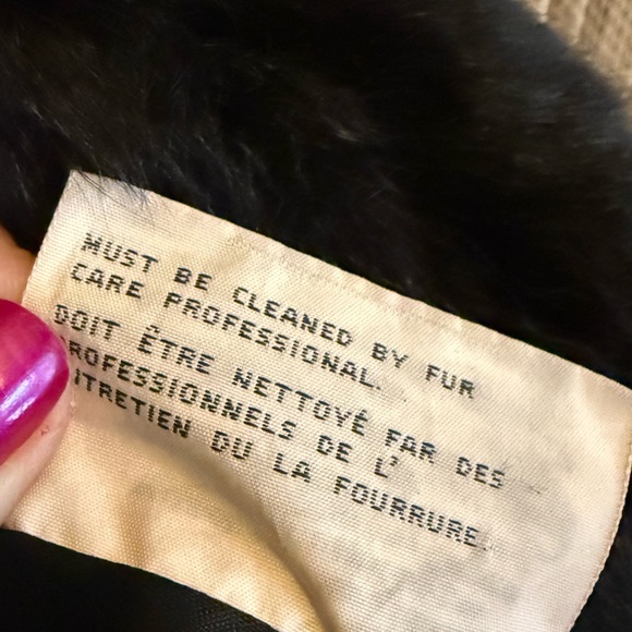 Vintage Andrew Marc Genuine Real New Zealand Opossum Fur Medium - Picture 7 of 8